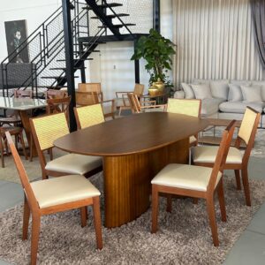 Conjunto de mesa e Cadeiras HP John